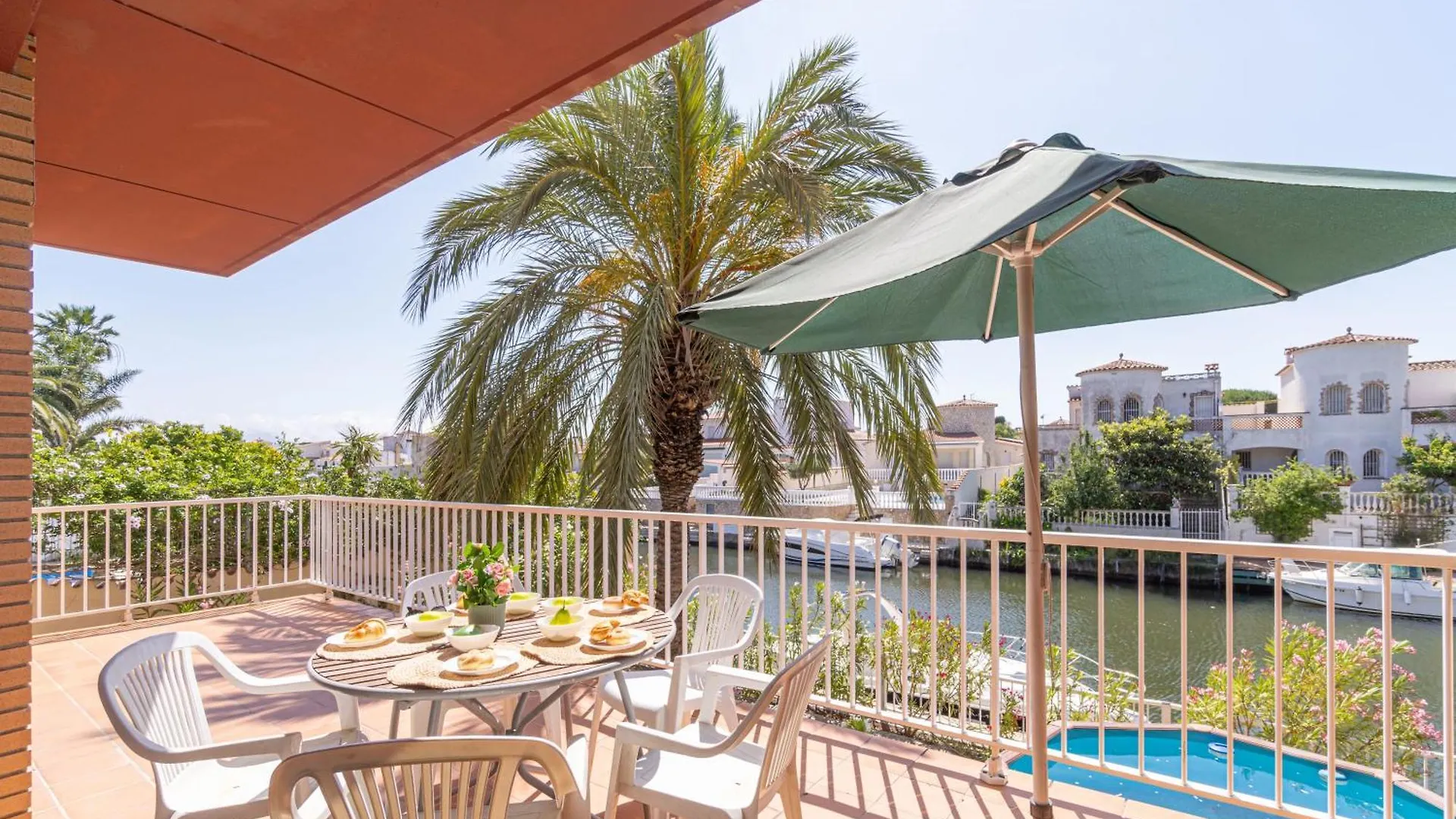 Jouvacations Villa 2 Freser Empuriabrava 0*,