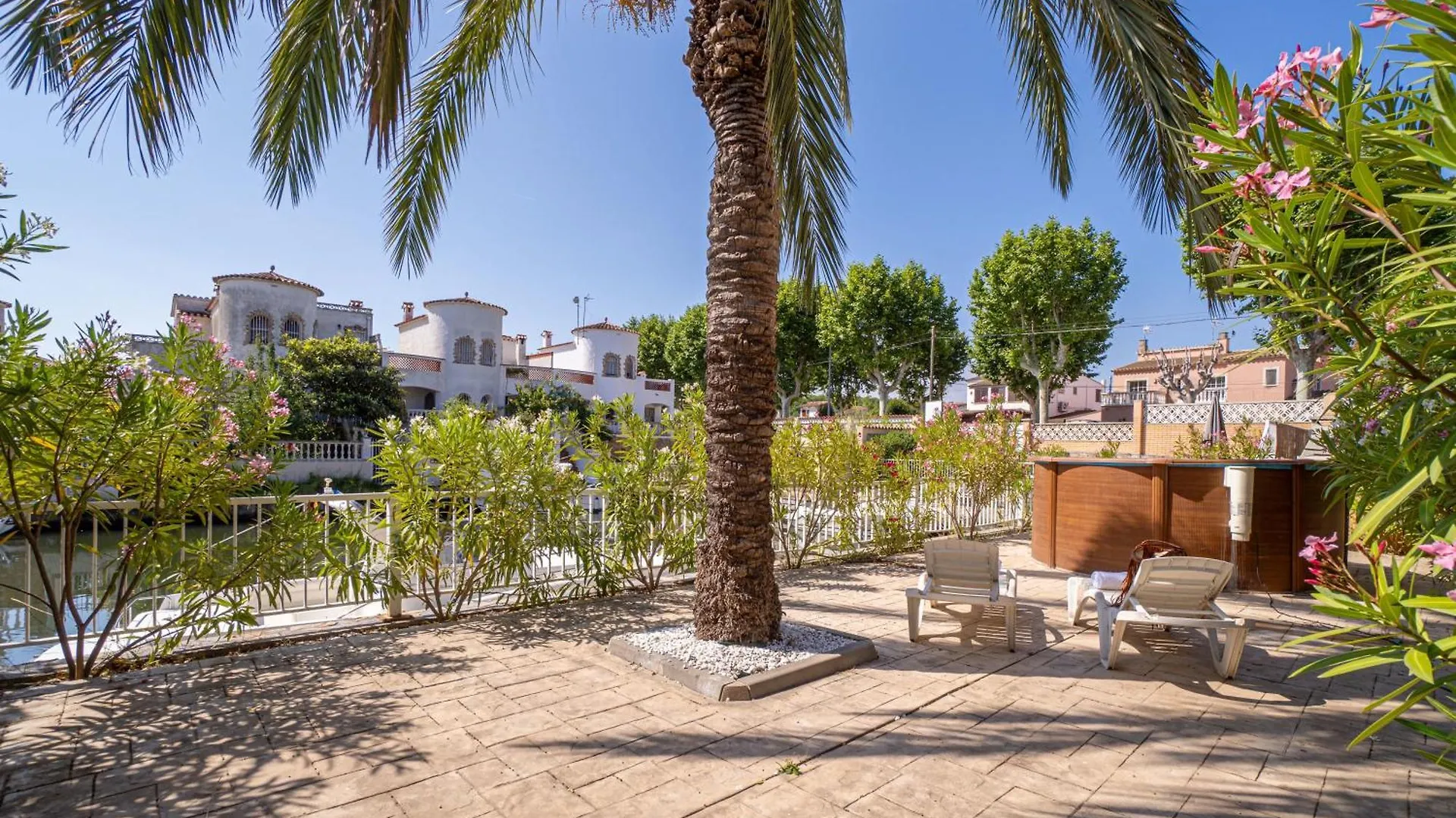 Jouvacations Villa 2 Freser Empuriabrava